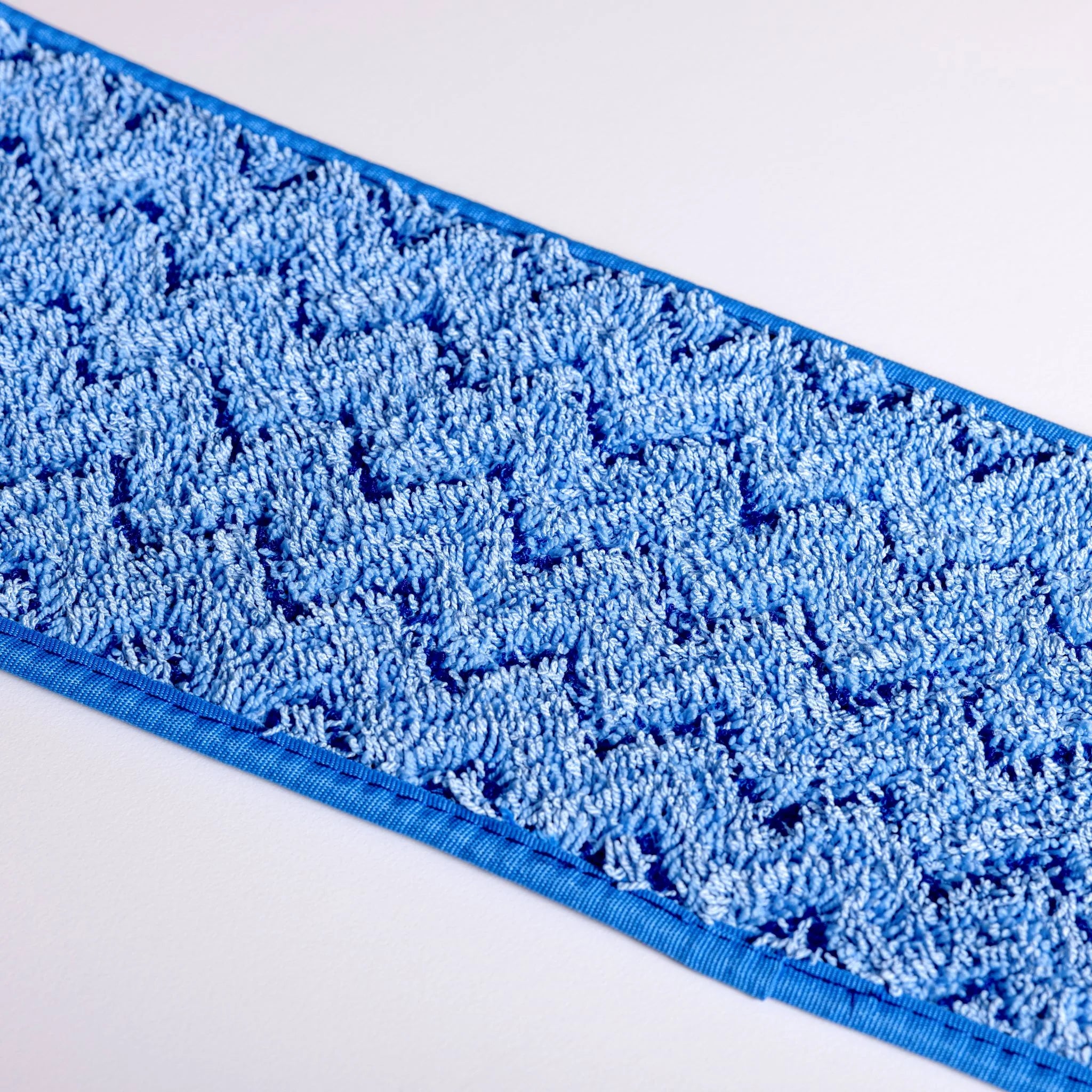 TRUST NAELC 62cm Microfibre Wet Fringe - Blue